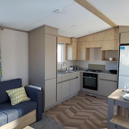 Hoburne Bashley Self-Catering Holiday Home New Milton Kültér fotó