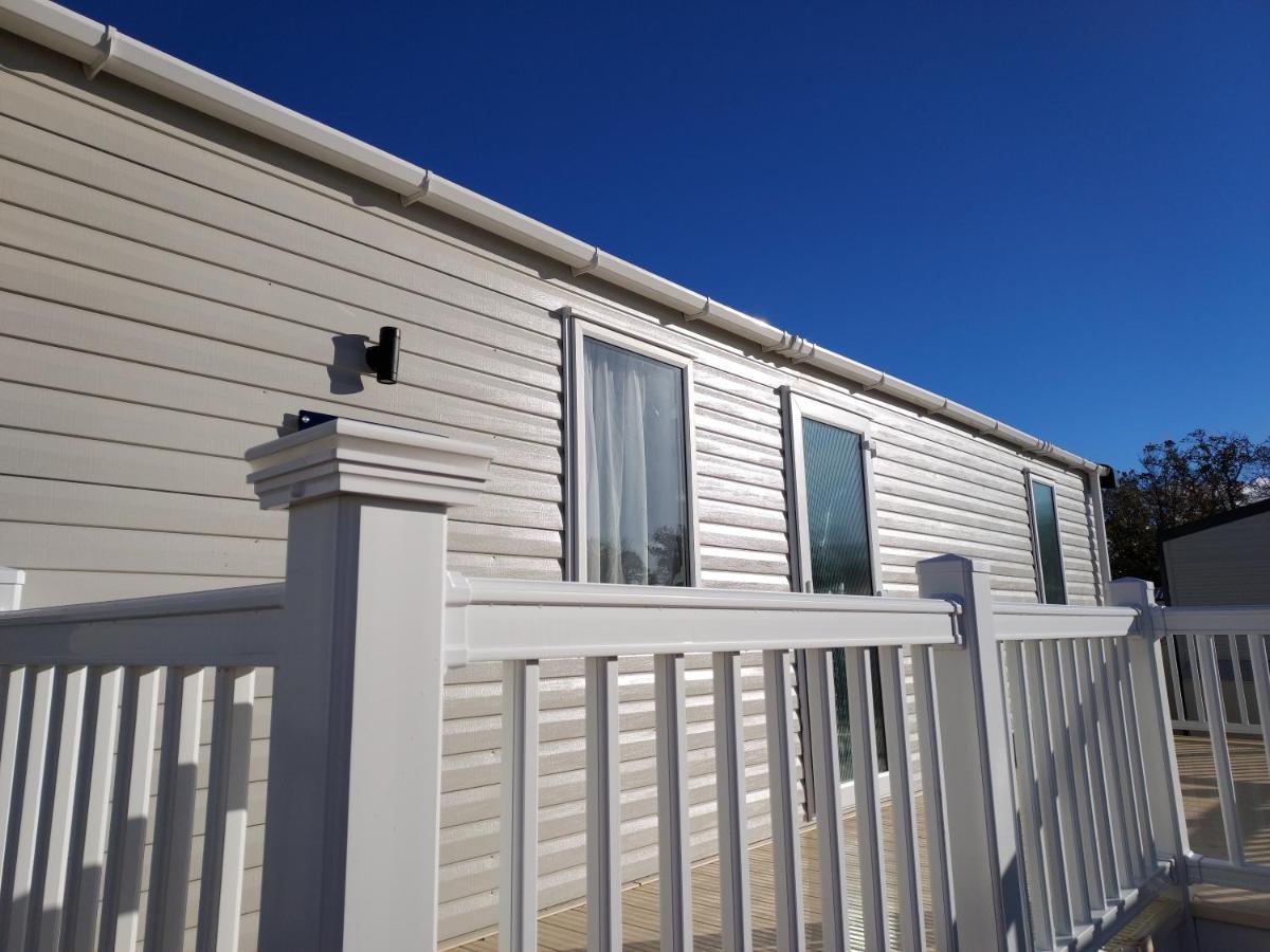 Hoburne Bashley Self-Catering Holiday Home New Milton Kültér fotó